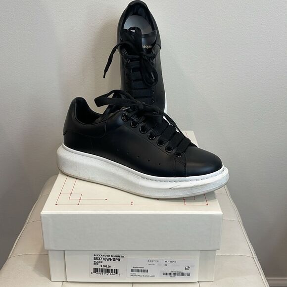 Black & White Alexander McQueen Oversized Sneaker size 39 - Picture 2 of 9